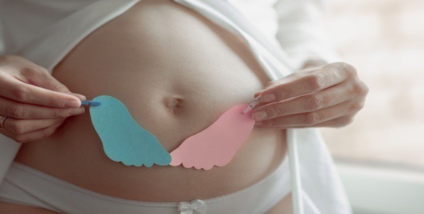 συμπτωματα εξωσωματικης γονιμοποιησης